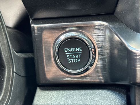 Used 2026 Ford F250 Lariat w/ Tremor Off-Road Package image 30