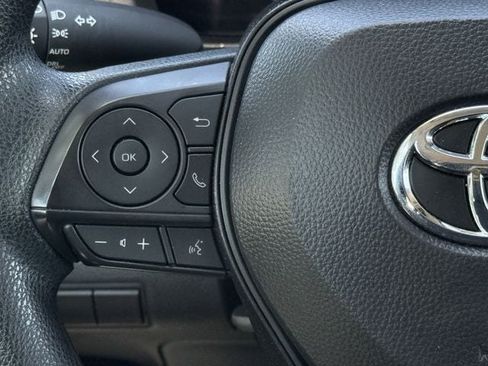 Used 2026 Toyota Corolla LE FWD image 14