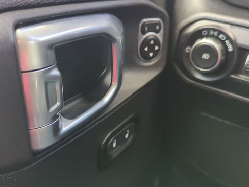 Used 2021 Jeep Wrangler Unlimited Sport AWD/4WD image 14