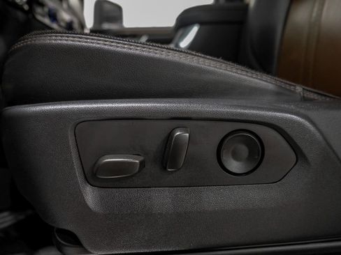 Used 2024 Chevrolet Silverado 2500 High Country w/ High Country Premium Package image 33