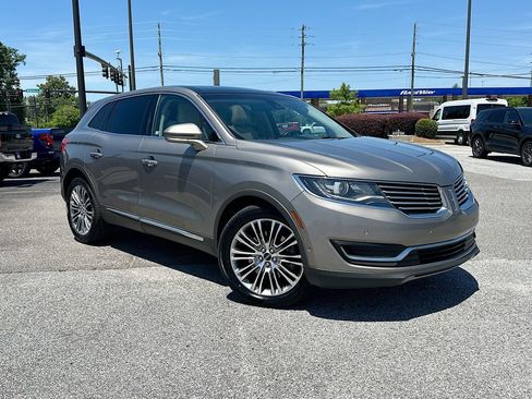 Used 2016 Lincoln MKX Reserve w/ Technology Package FWD image 1
