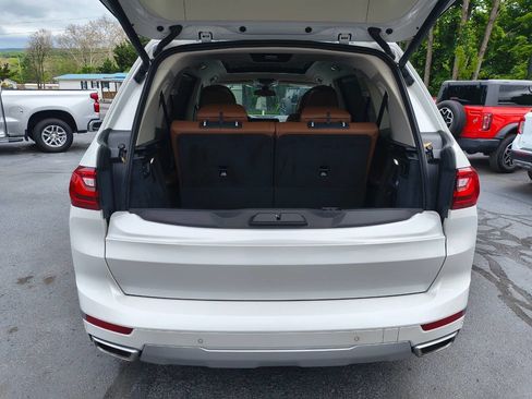 Used 2019 BMW X7 xDrive50i w/ Executive Package AWD/4WD image 14