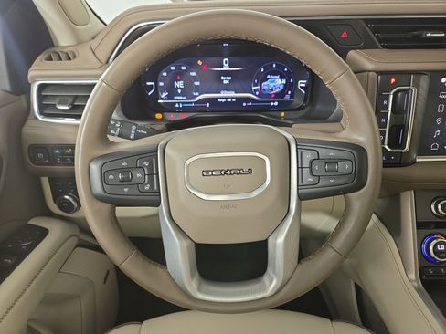 Certified 2024 GMC Yukon Denali AWD/4WD image 15
