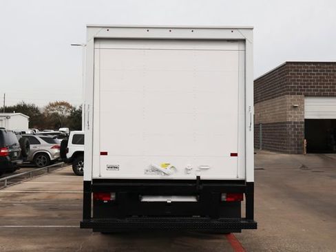 Used 2024 RAM ProMaster 3500 w/ Premium Convenience Group image 5