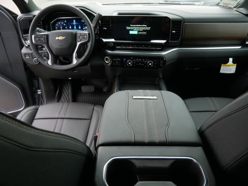 New 2025 Chevrolet Silverado 3500 High Country w/ Technology Package image 6