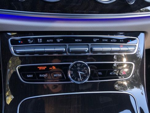 Certified 2020 Mercedes-Benz E 450 4MATIC Sedan image 28