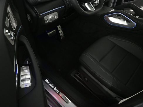 New 2026 Mercedes-Benz GLS 450 4MATIC image 7