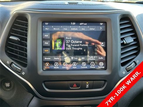 Certified 2022 Jeep Cherokee Latitude Lux w/ Sun & Sound Group image 20