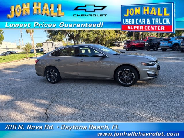 Used 2023 Chevrolet Malibu LT FWD image 14