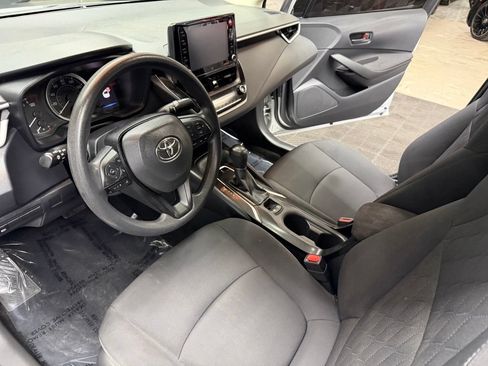 Used 2022 Toyota Corolla LE FWD image 30