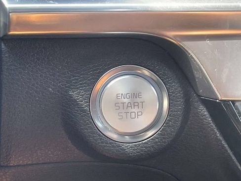Certified 2023 Kia Telluride SX Prestige AWD/4WD image 25