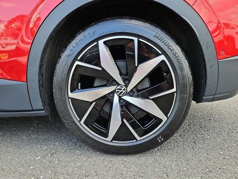 Used 2023 Volkswagen ID.4 Pro S RWD image 9