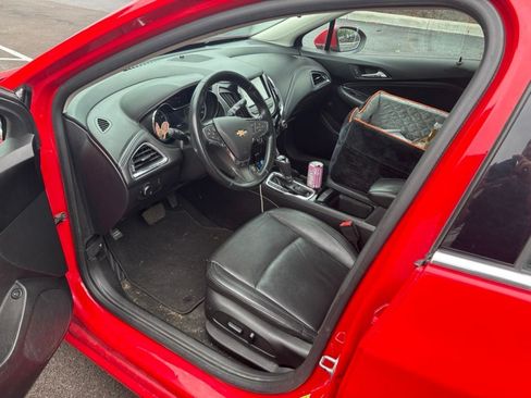 Used 2016 Chevrolet Cruze Premier FWD image 11