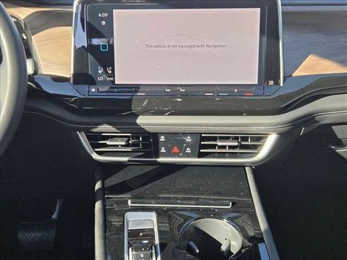 New 2026 Volkswagen Atlas SE image 13