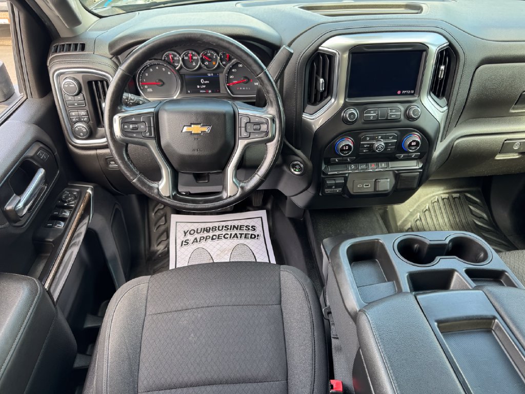 Used 2022 Chevrolet Silverado 3500 LT w/ Convenience Package AWD/4WD image 17