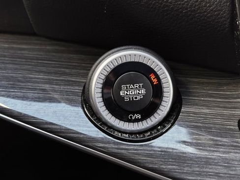 Used 2022 Jeep Wagoneer Series III w/ Convenience Group I image 20