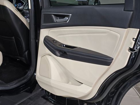 Used 2016 Ford Edge Titanium w/ Equipment Group 302A image 42