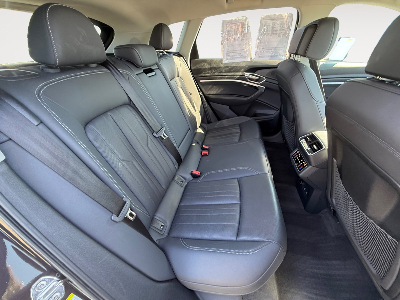 Used 2024 Audi Q8 e-tron Premium Plus AWD/4WD image 18