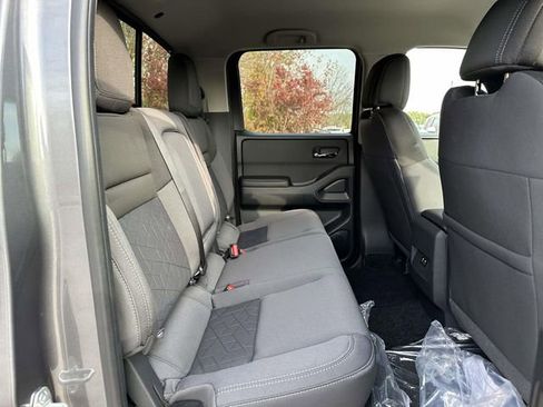 New 2026 Nissan Frontier SV w/ Tow Package image 11