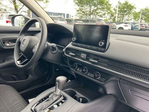 Used 2024 Honda HR-V LX image 32