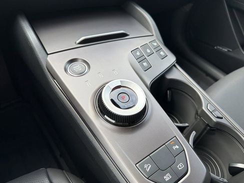 New 2026 Kia Sportage SX Prestige AWD/4WD image 24