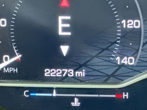 Used 2024 GMC Sierra 2500 Denali w/ Denali Reserve Package image 15