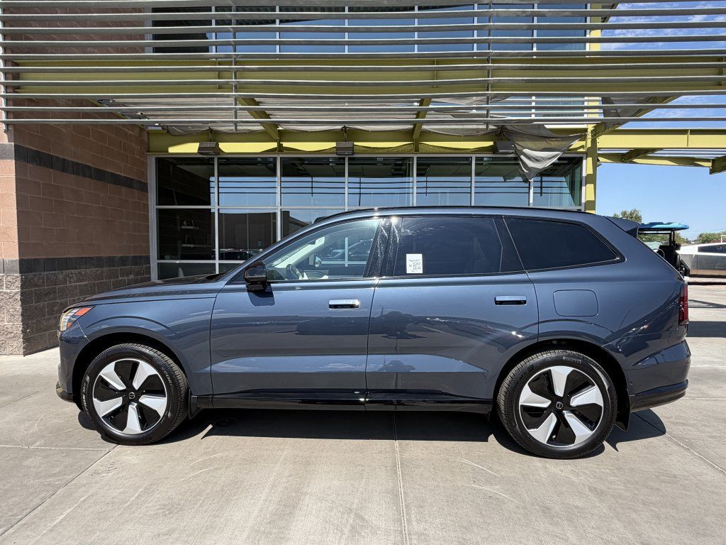Used 2025 Volvo EX90 Plus AWD/4WD image 7