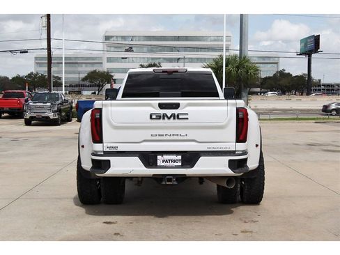 Used 2024 GMC Sierra 3500 Denali Ultimate image 5