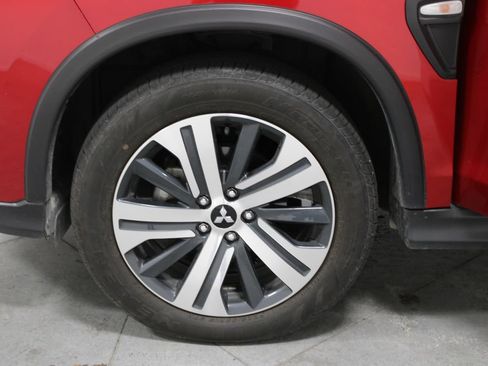 Used 2024 Mitsubishi Outlander Sport ES AWD/4WD image 38