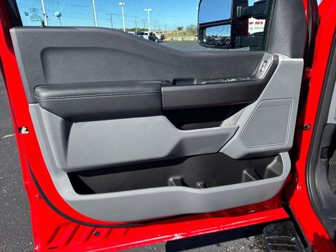 New 2026 Ford F250 XLT image 10