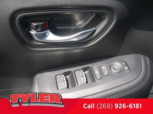 Certified 2026 Honda HR-V EX-L image 19