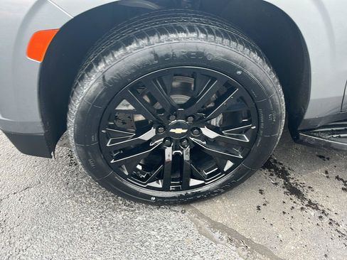 Used 2023 Chevrolet Tahoe Premier w/ Premium Package 2 image 40