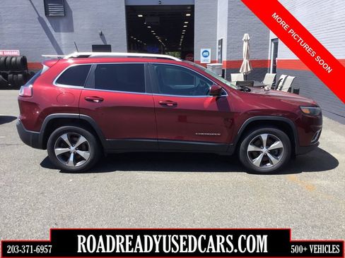 Used 2019 Jeep Cherokee Limited AWD/4WD image 1