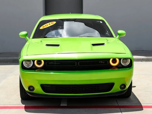Used 2015 Dodge Challenger R/T Plus RWD image 12
