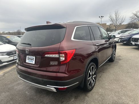 Used 2021 Honda Pilot Touring image 4