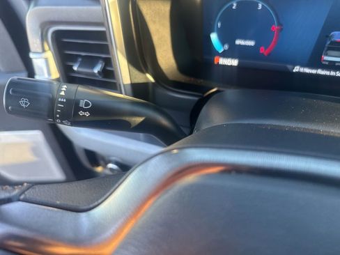 Used 2024 Ford F250 Platinum image 21