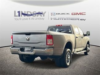 Used 2024 RAM 3500 Big Horn video 2