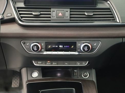 Certified 2021 Audi Q5 2.0T Premium Plus w/ Premium Plus Package image 20