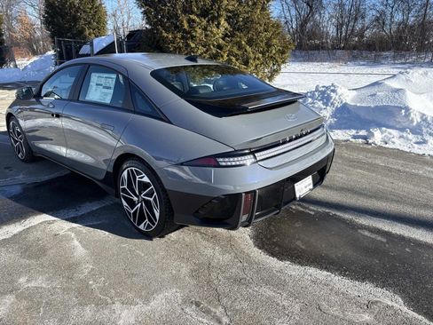 New 2025 Hyundai Ioniq 6 SEL image 7