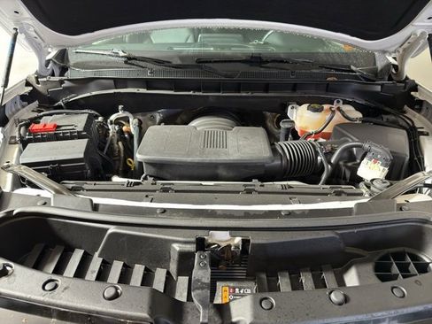 Used 2024 Chevrolet Tahoe Z71 w/ Z71 Off-Road Package image 34