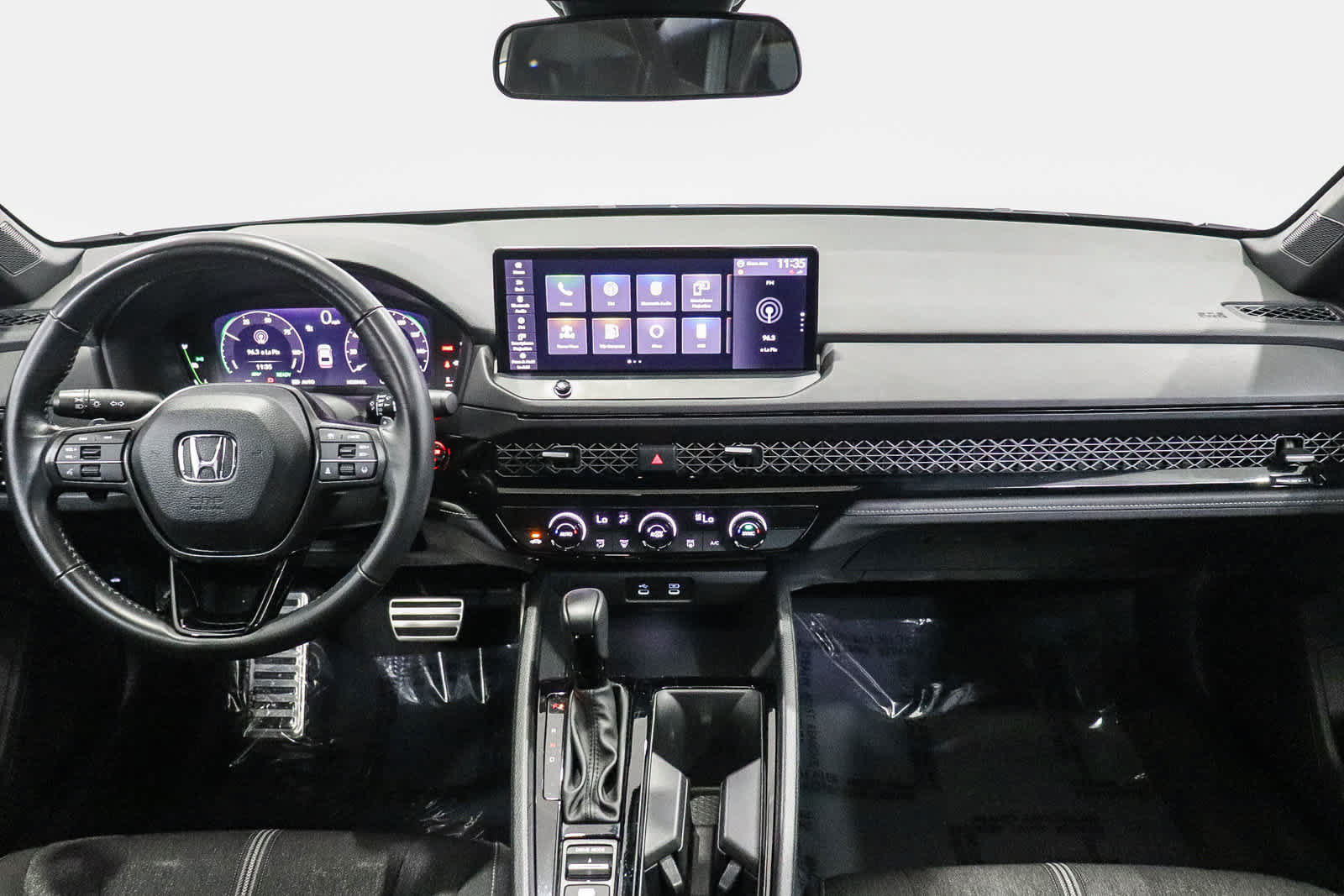 Used 2024 Honda Accord Sport image 16