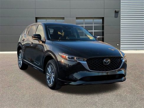 Used 2025 MAZDA CX-5 AWD 2.5 S w/ Preferred Package image 1