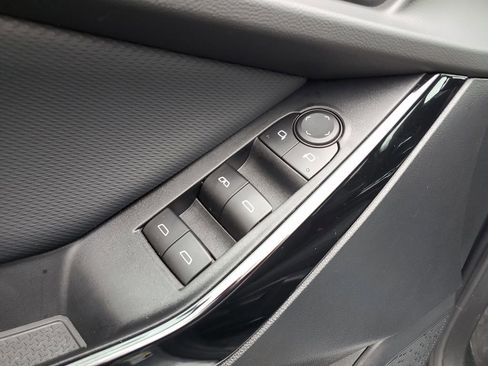 New 2026 Chevrolet Equinox LT image 12