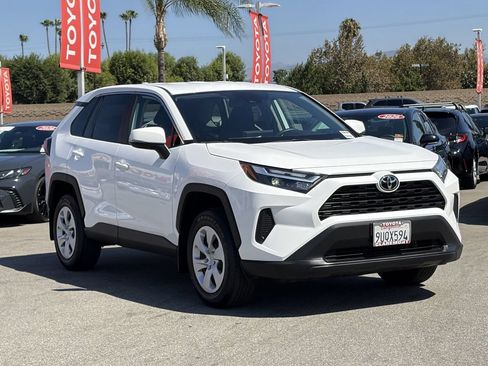 Certified 2025 Toyota RAV4 LE FWD image 47