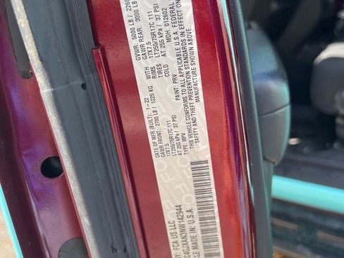 Used 2022 Jeep Wrangler Willys image 14