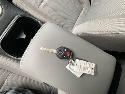 Used 2023 Subaru Legacy Premium AWD/4WD image 32