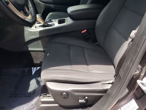 Used 2017 Jeep Grand Cherokee Laredo w/ Quick Order Package 2BE RWD image 20