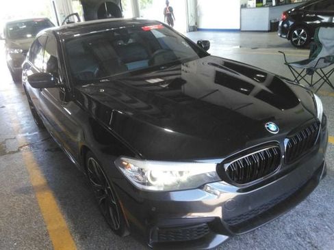 Used 2019 BMW 540i w/ M Sport Package RWD image 4