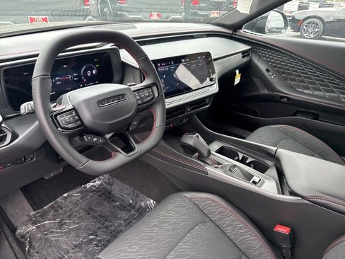 New 2025 Dodge Charger Daytona R/T w/ Quick Order Package 25M R/T image 13