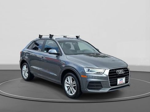 Used 2017 Audi Q3 2.0T Premium w/ Convenience Package image 4